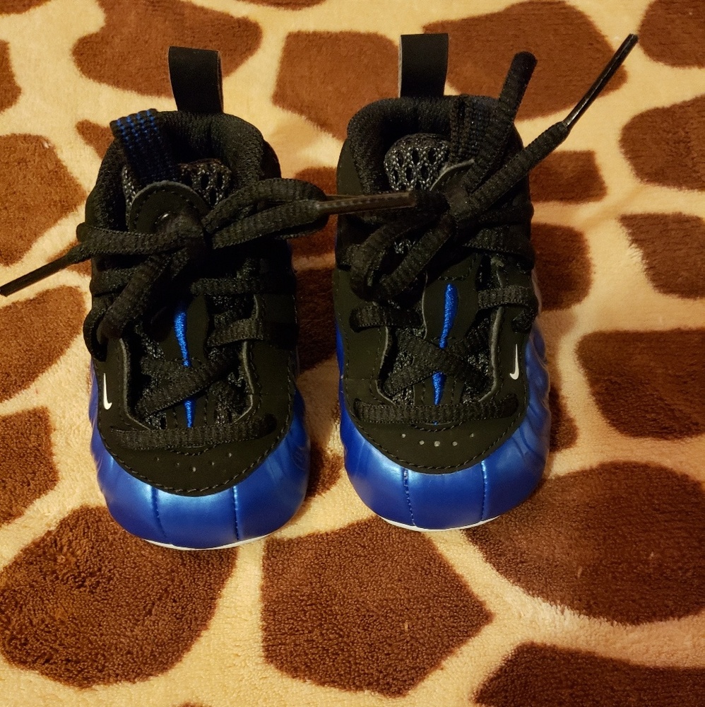 Nike foams
